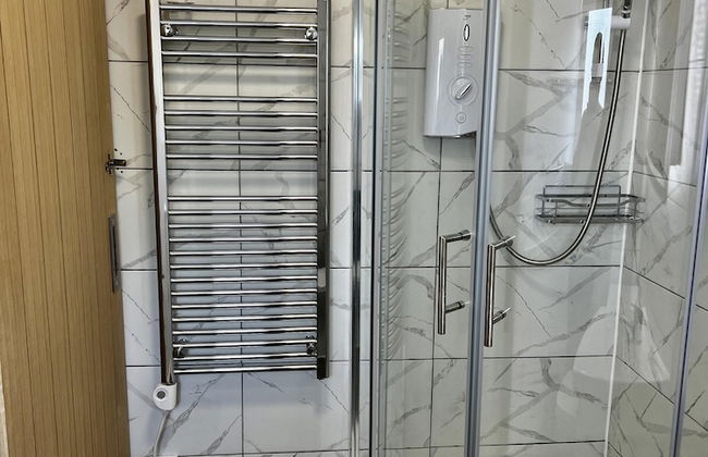 Manchester - 1 Bedroom - Sleeps 3 - Free Parking - Foto 16