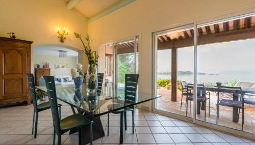 Villa in Hyères near Beach & Pool - Foto 4