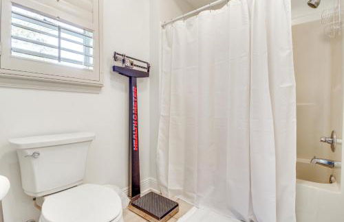 Pool, Fire Pit and Tennis Court Gem in Bay St Louis - Foto 14