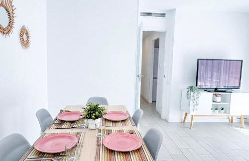 NUEVO, a 70 metros de la playa y con vistas al mar - Foto 15