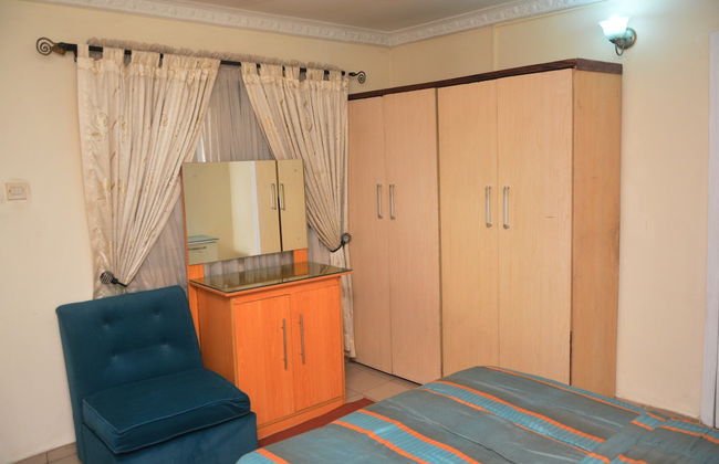 Flat 7 a and b - Photo 6