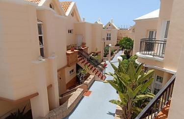 Sarah's Apartment - Playa Fañabe - Foto 28