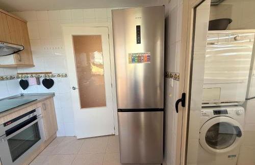 Encantador Ático a 2,6 km de la Playa - Foto 43