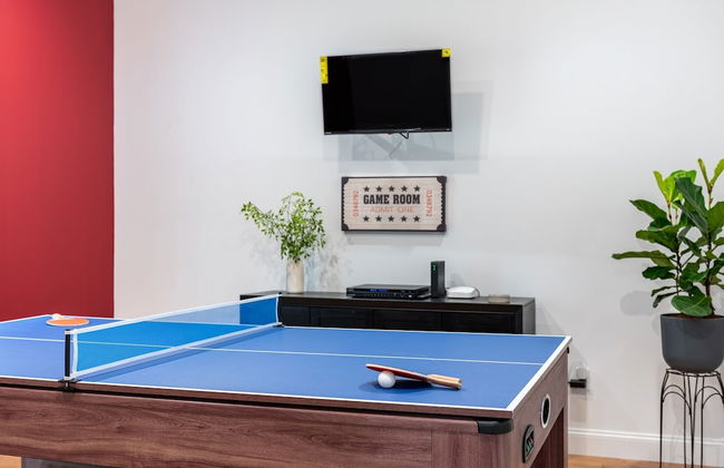 Luxuriously Lakeside by Avantstay Lakefront Retreat w Game Room - Foto 29