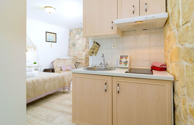 Gaius Aurelius Valerius - Photo 34