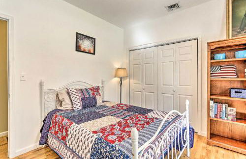 Pet-Friendly Grand Pine Bush Retreat on 2 Acres! - Foto 16