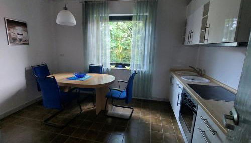 Gemütliches Haus in ruhiger Lage - Foto 2