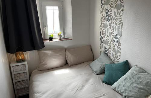 Au coeur du village avec petit balcon plein sud - Foto 11