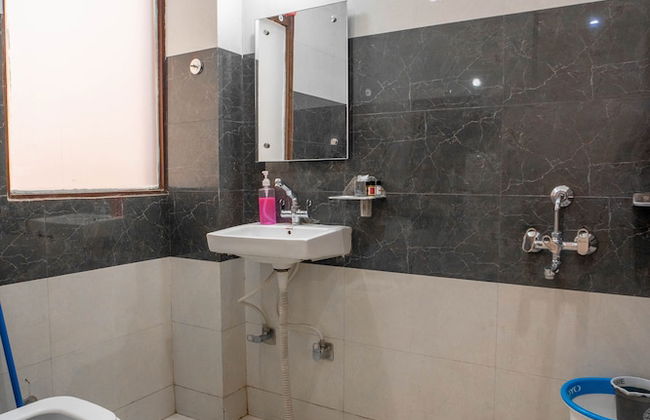 The Lodgers Two BHK serviced Apartment - Foto 8