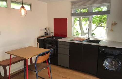 The Bay Cabin, secluded retreat Freshwater Bay - Photo 25