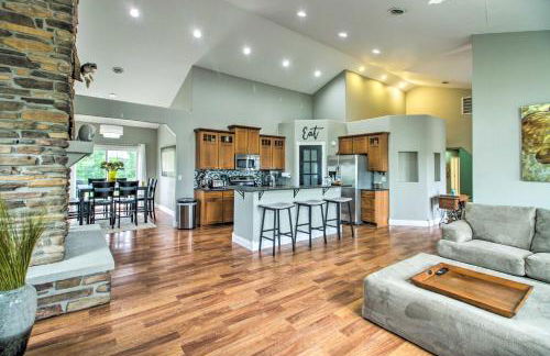 Quiet Retreat with Kayak and Patio, Walk to Lake! - Foto 7