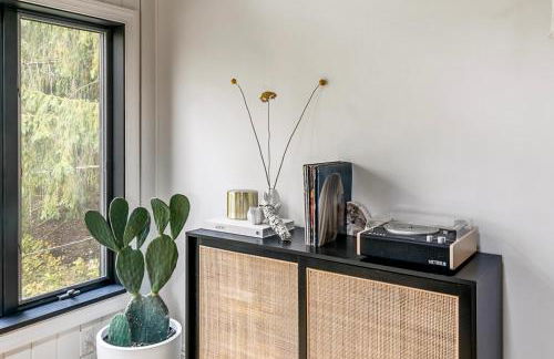 Woodpecker House - Mountain retreat with hot tub - 10 min to skiing in Hunter & Windham - Foto 3