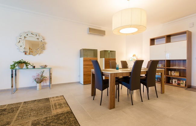 Seafront LUX APT IN Fort Cambridge - Foto 8