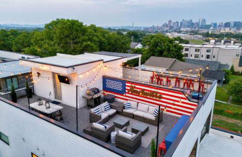 Rooftop Deck & Shuffleboard BBQ Near Downtown - Foto 35