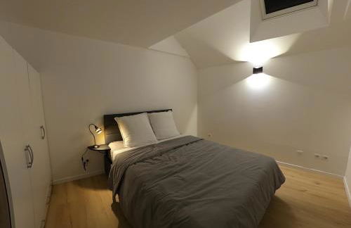 Maison moderne à Bièvres - Paris 12 kilomètres, Versailles 8 kilomètres - Photo 8