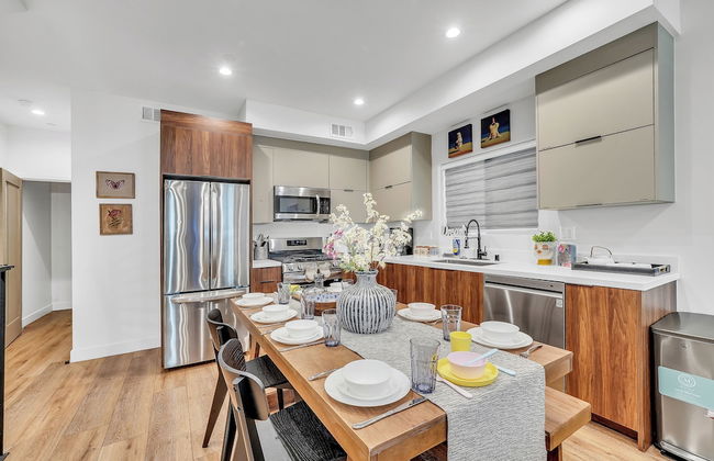 Luxe Townhome | Newly-Built - Foto 13