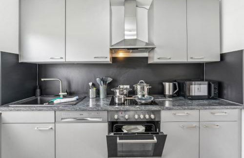 Modernes 6-Betten-Apartment mit Balkon und Parkplatz - zentrale Lage - Foto 24