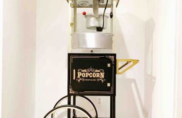 Luxe 10 guest Ski Cabin - Snowboarding Hiking Pools Golf Tennis - Foto 19