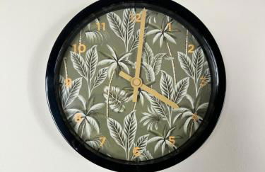 Sweet and comfy in Hyper City center with Netflix, Prime and Disney Plus included - Foto 12