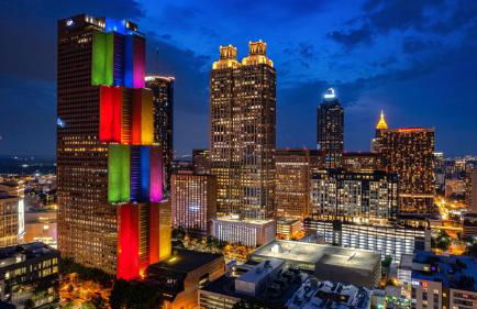 Spacious 3BR with Game Room and Fenced Yard Near Six Flags and Braves - Foto 64