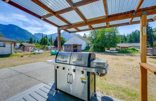 Darrington Rental with Private Yard and Mountain Views - Foto 20