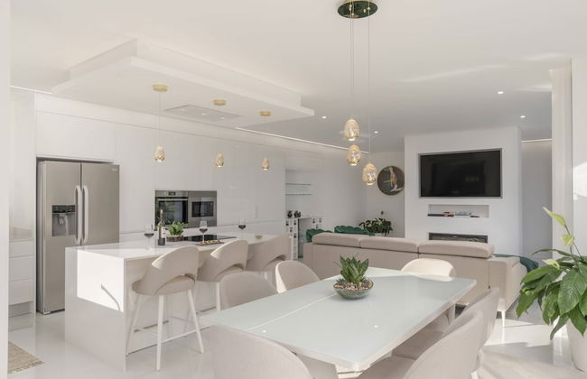 Sun, Pool and Comfort, The White House - Foto 25