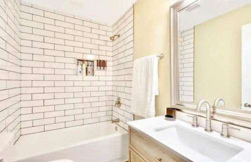 North Raleigh Private Retreat - Foto 13