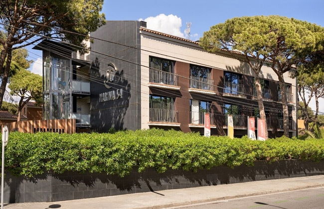 SG Marina 54 Apartments - Photo 4