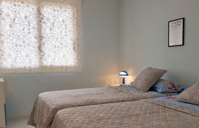 Apartamento con vistas al mar y piscina en la cala “Cap Roig” - Foto 8