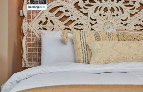 Beautiful 3BDR House By Homebird Property Management Short Lets & Serviced Accommodation Leeds With Free Parking & Free WiFi - Foto 17