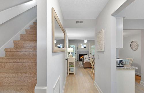 Coral Cottage - Photo 3