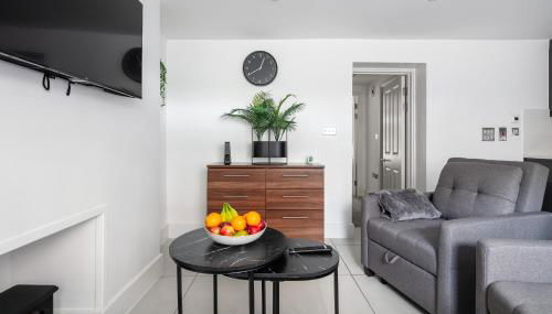 2 Minutes from Kings Cross 1 Bedroom Apartment with Private Patio - Foto 5