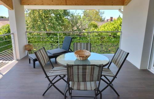 COSY LODGE GITE APPARTEMENT MEUBLE CiTY BREAK - Foto 1