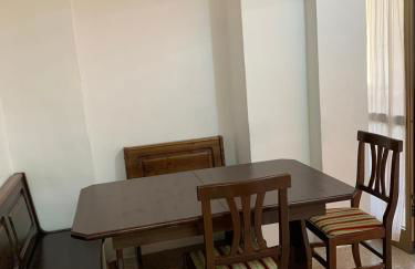 At Mollys metro A LucioSestio - Foto 5