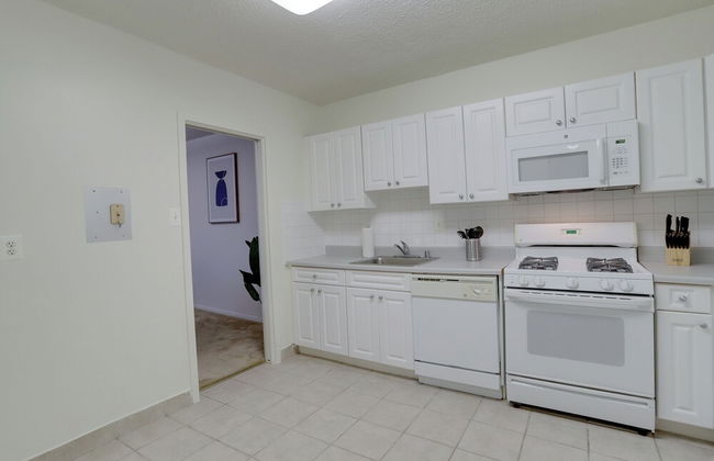 Prime Crystal City Apartments - Photo 52