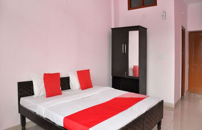 OYO 13319 Home Valley View Dharampur - Foto 1