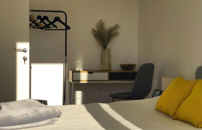 Penthouse Apartment With Panoramic Views - Photo 4