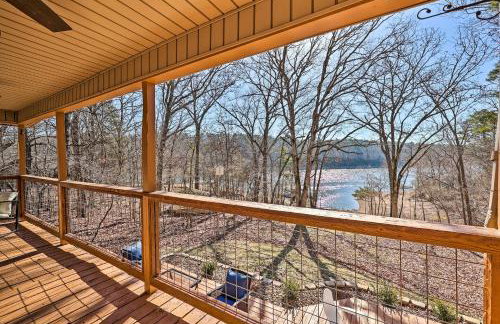 Cozy Beaver Lake Cabin with Waterfront View and Kayaks - Foto 21