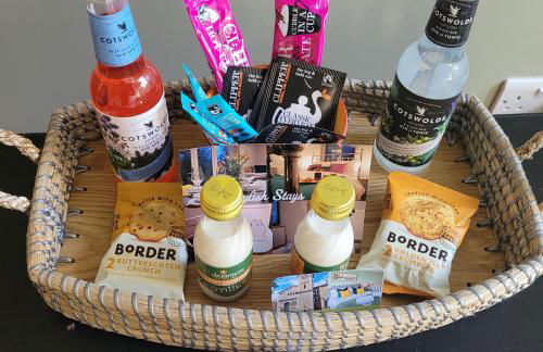 Stylish-Stays The Sanctuary, Stow-on-the-Wold -Luxurious Stylish, Grade II Listed Church conversion Workspace, centrally located - Foto 35