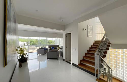 Mansão com Piscina | Conforto e Exclusividade - Foto 5