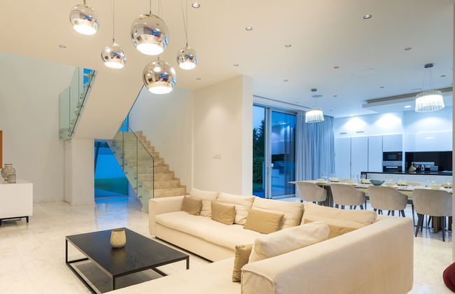 Tranquility Beachfront Villa - Foto 27