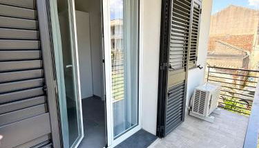 "Novea Apartments" Parcheggio gratuito, Wi-Fi & balcone vicino Taormina - Foto 3