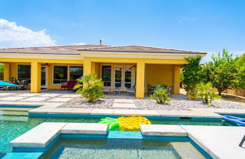 Luxurious 5BR Resort Style Home w/ Pool & Spa - Foto 24
