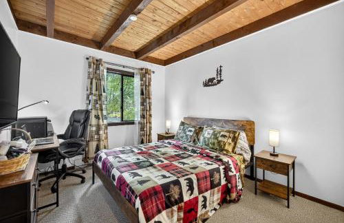 Hideout Pocono Chalet - Foto 31