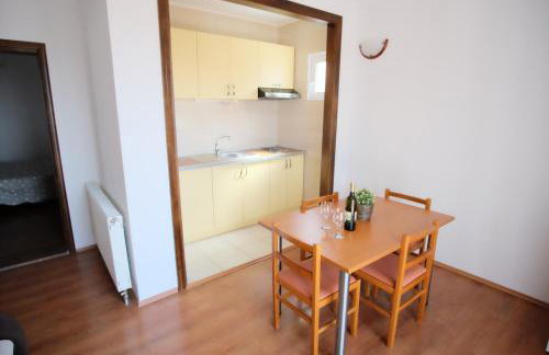 Apartmani Svemir - Photo 32
