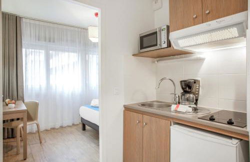 Appart'City Classic Annemasse Centre - Pays de Genève - Foto 14