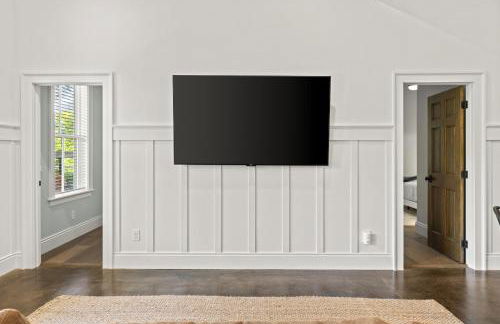 Lakeside Retreat Sleeps 22 Dock Grill Game Room - Foto 29