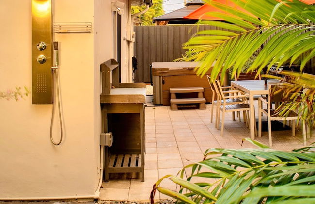 Walk to Wilton Drive - Spacious Quiet Villa 2 HOT TUB - Foto 25