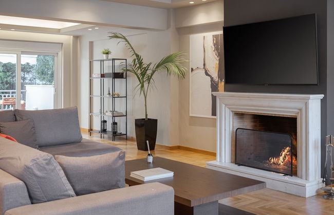 Athenian Grand Riviera Villa - Photo 32