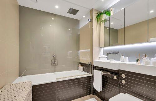 Guest Favourite Apartment at Battersea Power Station close to Chelsea London - Foto 6